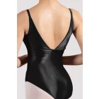 Bloch M2191LM spagetti pántos dressz, csavart mintával