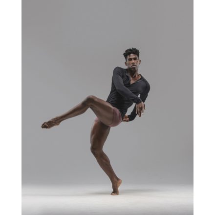 Ballet Rosa Kyros kapucnis pulóver